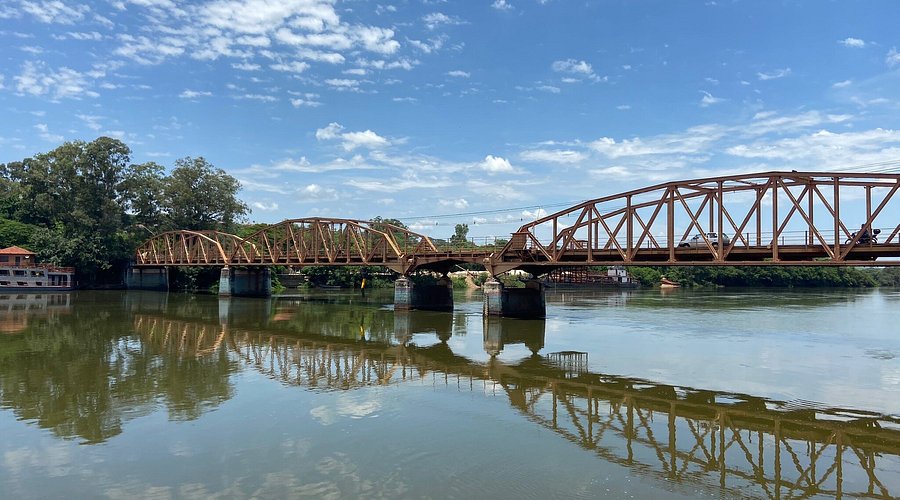 Colégio Campos Salles: Inovação e Bilinguismo na Educação Básica