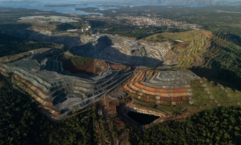 Guia Completo: Como Investir em Terras Raras Através de ETFs e Ações