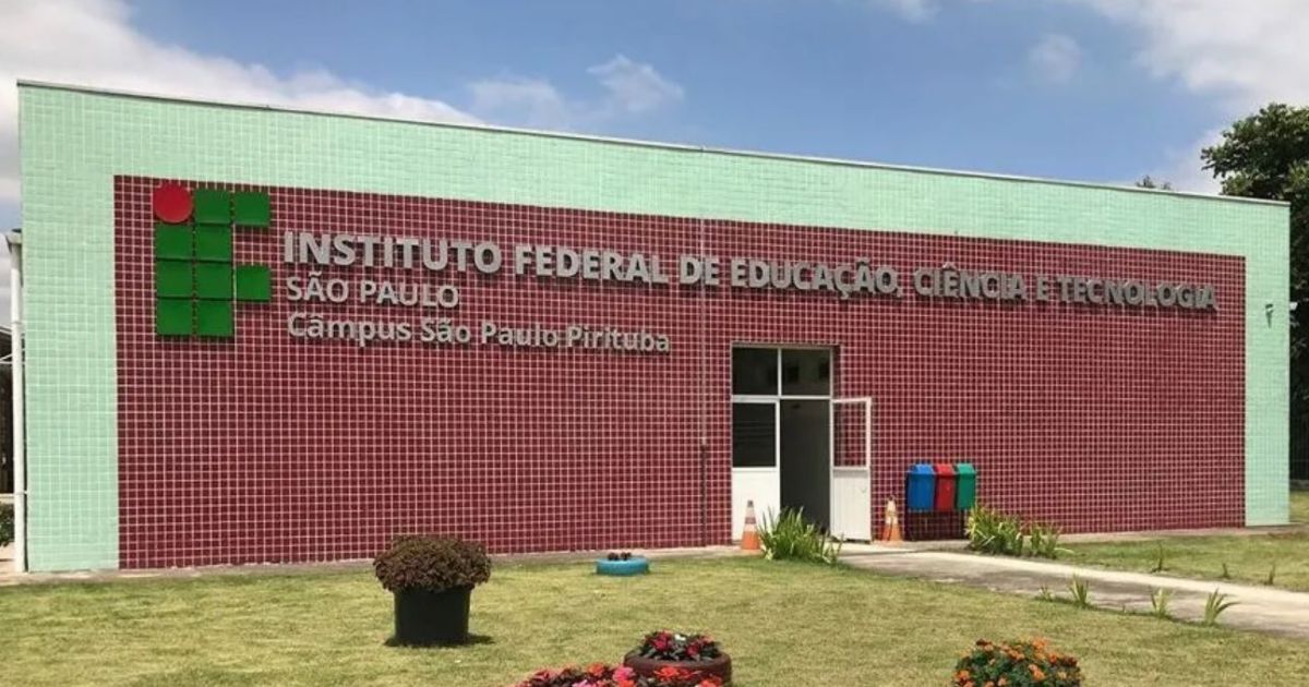 Educação Digital em SP: Entenda o novo currículo escolar de 2025