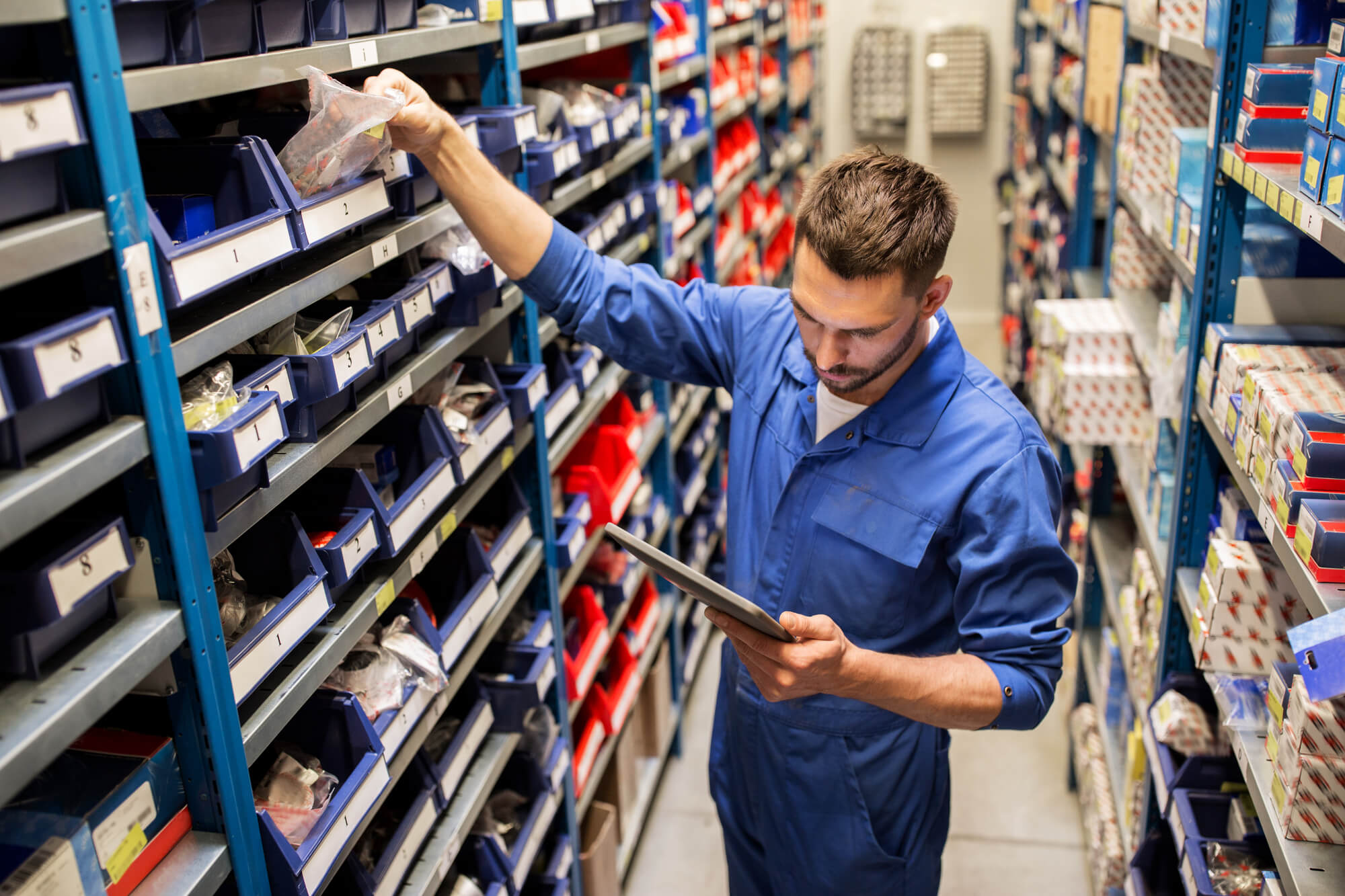 estoquista faz o que