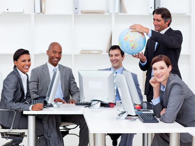 Superando Barreiras de Comunicação em Times Globais: Guia Prático