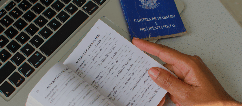 trabalhador com carteira assinada pode abrir mei?