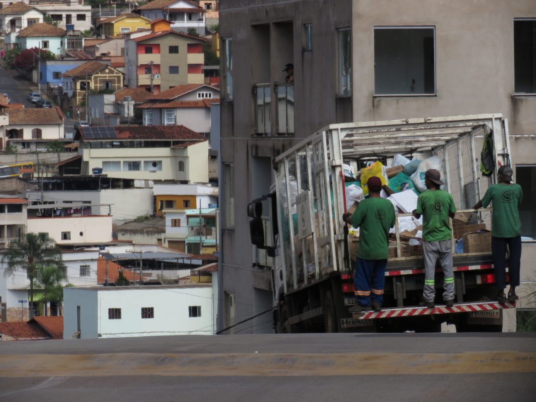 identificação de cabos em TI